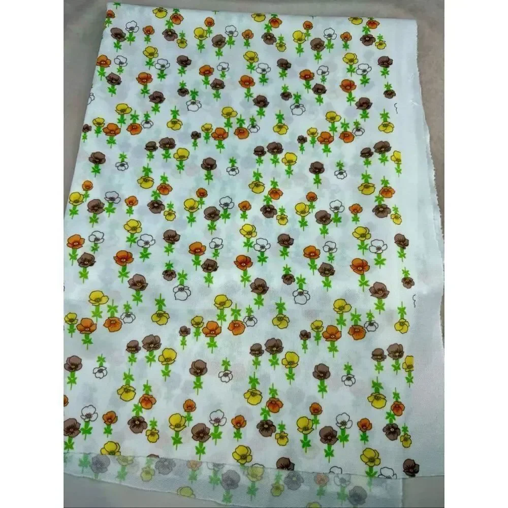Vintage 1970s Fabric Flower Power 60x62” Mod MCM Groovy